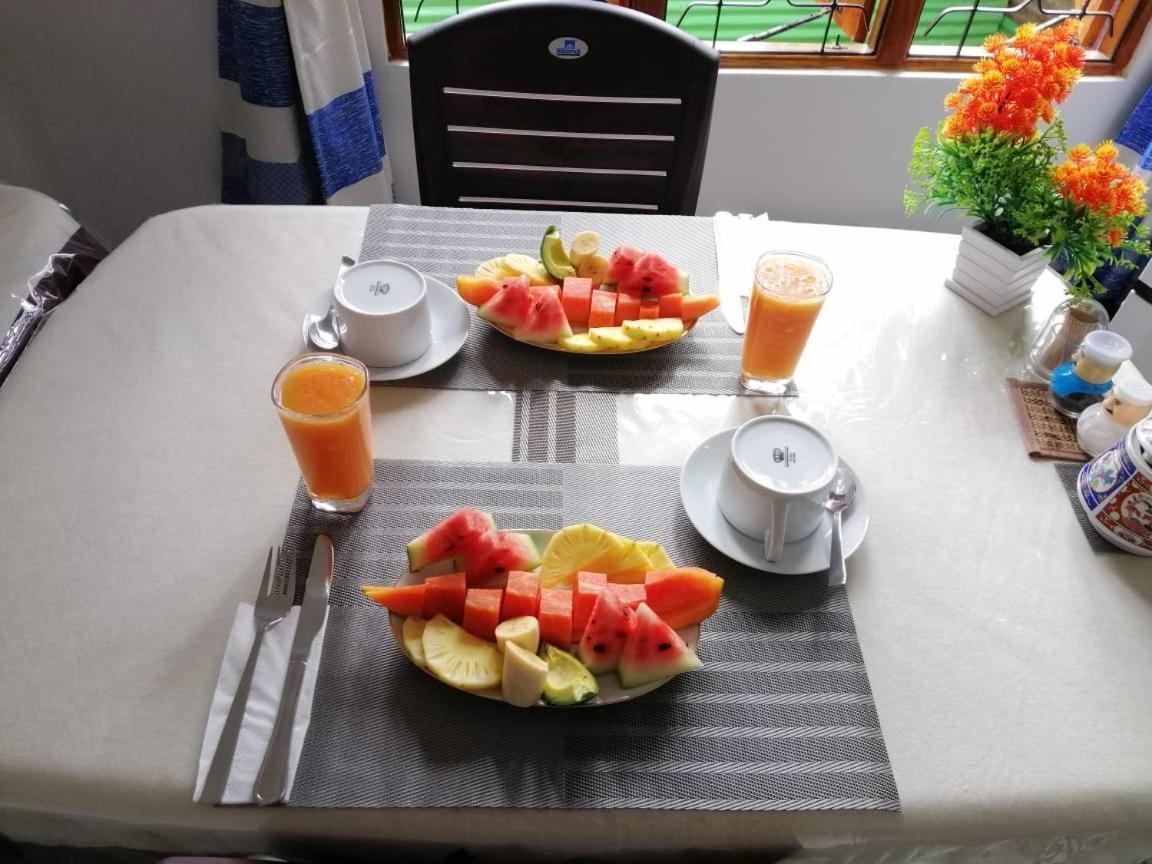 Lavendra Guset House Hotel Nallathanniya Bagian luar foto