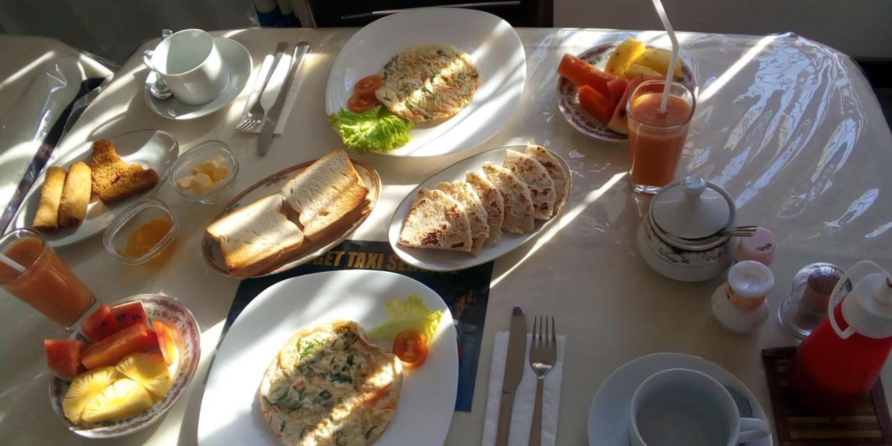 Lavendra Guset House Hotel Nallathanniya Bagian luar foto